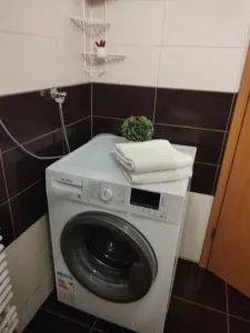 Proprietar -inchiriez apartament 2 camere - foto 6