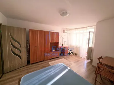 Garsoniera Tatarasi Sud - 2 Baieti - foto 1
