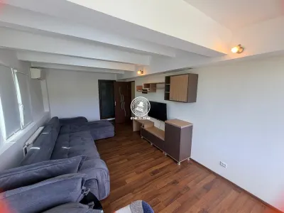 Reprezentare exclusiva! Apartament cu 2 camere decomandat cu terasa inchisa - foto 19