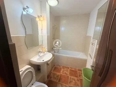 Reprezentare exclusiva! Apartament cu 2 camere decomandat cu terasa inchisa - foto 8