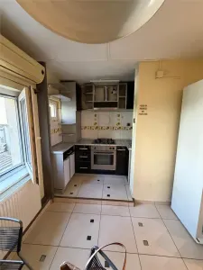GIROCULUI - 3 CAM | ET.1 | DECOMANDAT | 2 BAI | 2 BALCOANE | ANVELOPAT | RENOVAT | MODEL MARE | BOXA - foto 4