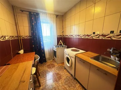 Apartament 3 camere in Ploiesti zona Republicii - foto 11