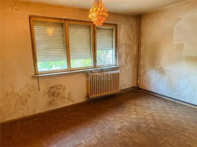 Apartament 2 camere la etajul 2 zona Luptei - foto 2