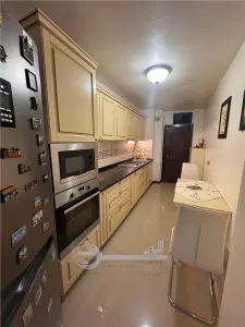 Apartament 4 camere | Centru – Palas | Spațios | Zonă ultracentrală - foto 2