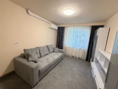 Apartament 3 camere | Ștefan cel Mare – Casa Modei | 2 băi | Totul nou | Mobilat și utilat complet - foto 2