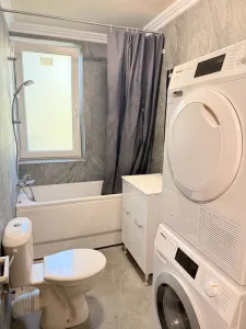 Apartament 3 camere | Ștefan cel Mare – Casa Modei | 2 băi | Totul nou | Mobilat și utilat complet - foto 3