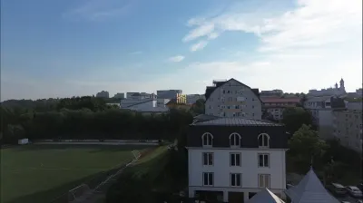 Clădire nouă de vânzare în zona centrală Suceava | Bd. George Enescu | 17 birouri | 11 băi | 1.800.000 Euro | Comision 0% - foto 7