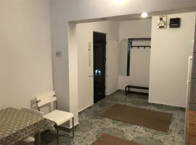 Inchiriere Apartament 2 Camere Semidecomandat Piata Sudului-Tulnici - foto 5