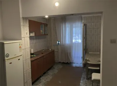 Inchiriere Apartament 2 Camere Semidecomandat Piata Sudului-Tulnici - foto 9