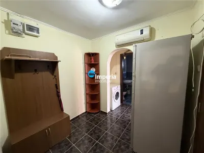 Apartament 2 camere decomandat Podul de Fier - foto 5