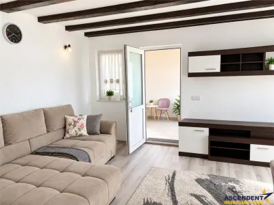 Casa 3 camere, renovata, mobilata, utilata, 120mp, teren 500mp, Vulcan, Brasov - foto 5