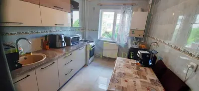 Apartament 2 camere decomandat, etajul 1 Racadau - foto 3