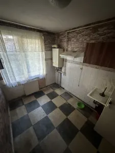 Apartament 3 camere zona Tractorul - foto 2