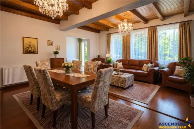Casa solida,farmec autentic,echipata, garaj incalzit,pod,curte relaxanta,Santana de Mures - foto 16