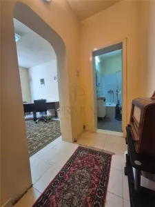 BALCESCU - APARTAMENT 1 CAMERA - semidecomandat, mobilat, renovat - foto 4