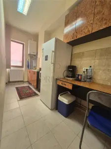 BALCESCU - APARTAMENT 1 CAMERA - semidecomandat, mobilat, renovat - foto 5