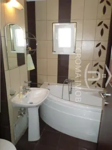 Inchiriere apartament 3 camere in Ploiesti, zona Mihai Bravu - foto 8