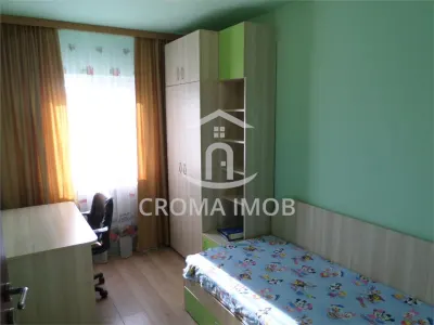 Inchiriere apartament 3 camere in Ploiesti, zona Mihai Bravu - foto 9