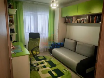 Apartament 4 camere, 98 mp, decomandat,  Nicolina - CUG - foto 4