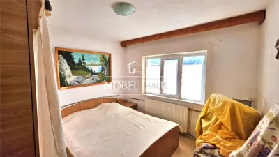 Apartament 3 camere, decomandat, etajul 4, zona Gura Leului - foto 4