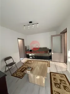 Apartament De Inchiriat 3 Camere, Semidecomandat, Zona Tomis 2 - foto 5