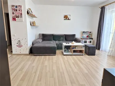 Apartament 2 camere balcon gradina si parcare Pictor Brana - Selimbar