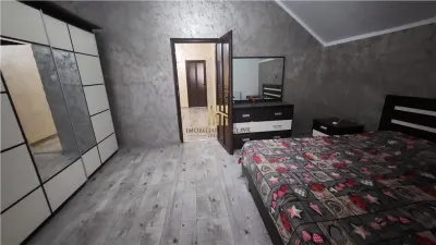 Casă modernă de vânzare în Rădăuți, Bucovina | 3 dormitoare | 3 băi | Garaj | Foișor | 185.000 Euro - foto 8
