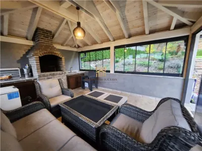 Casă de lux de vânzare în Suceava | 4 dormitoare | 3 băi | 1.150 mp teren | 750.000 Euro| Comision 0% - foto 4