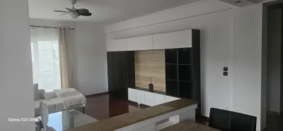 Inchiriez ap 3 camere - foto 2