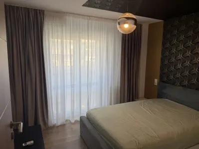 Inchiriez apartament 3 camere,2 bai,2 balcoane - foto 3