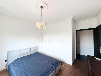 Apartament de inchiriat 4 camere Emerald Residence - foto 26