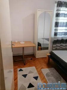 Inchiriere apartament 3 camare Tudor etaj 1 - foto 9