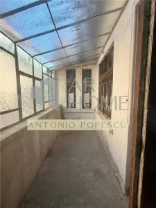 Casa 6 camere plus dependinte,in Ploiesti,zona Gh.Doja/Halele Centrale - foto 23