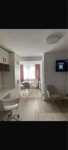 Garsoniera moderna de inchiriat  !