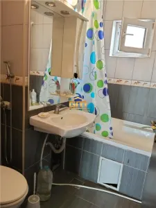 Apartament spațios, 3 camere, decomandat, etaj 8 - Zonă Centrală, panoramă - foto 6