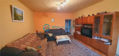Royal Imobiliare - Vanzare Casa in zona Sud - foto 3