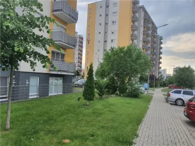 Garsoniera lux cu boxă inclusă, zona  Avantgarden - foto 3
