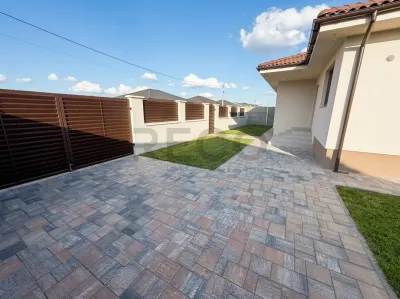 RECO Casa la cheie in Santandrei  140 mp utili 3 dormitoare - foto 2