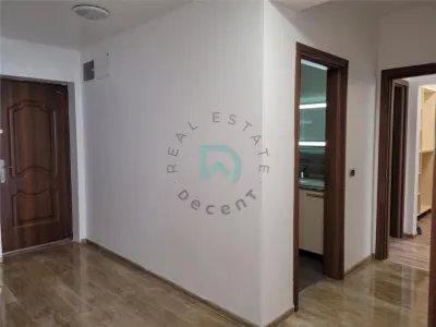Apartamen 3 camere de inchiriat Isaran, Tractorul - foto 9