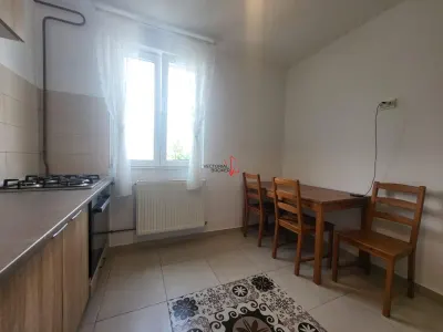 APARTAMENT  2 CAMERE / BUCATARIE MARE / RENOVAT / MOBILAT-UTILAT - foto 2