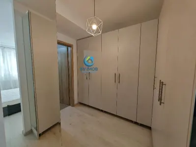 Inchiriem Apartament 3 Camere, Modern, Decomandat, Tractorul Urban - foto 14