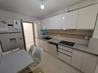 Inchiriem Apartament 3 Camere, Modern, Decomandat, Tractorul Urban - foto 7