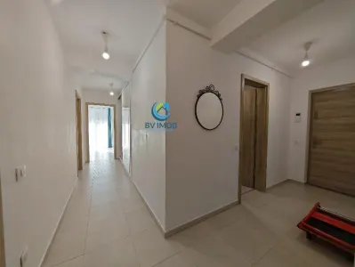 Inchiriem Apartament 3 Camere, Modern, Decomandat, Tractorul Urban - foto 18