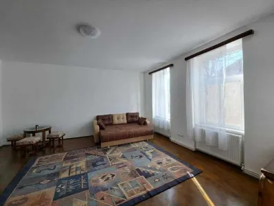 Apartament 2 camere 77 mp cu loc de parcare in zona Centrul Istoric - foto 4