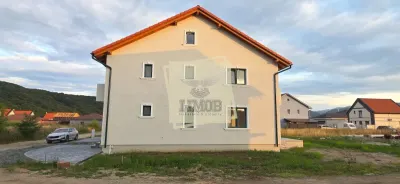 Casa 4 camere 2 bai 118 mp utili Talmaciu - foto 4