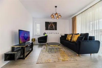 Studio modern - Kasper ,Tractorul - foto 4