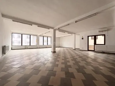Spatiu comercial ultracentral - 250-750 mp - Vizibilitate excelenta - foto 9