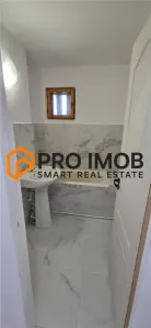 Apartament 2 camere cf 1 semidecomandat zona Crang - foto 8