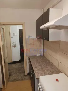Apartament 2 camere zona Podu Ros Etajul 1 - Iasi