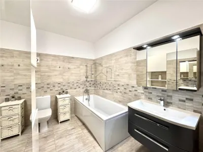 Apartament 3 camere - foto 13